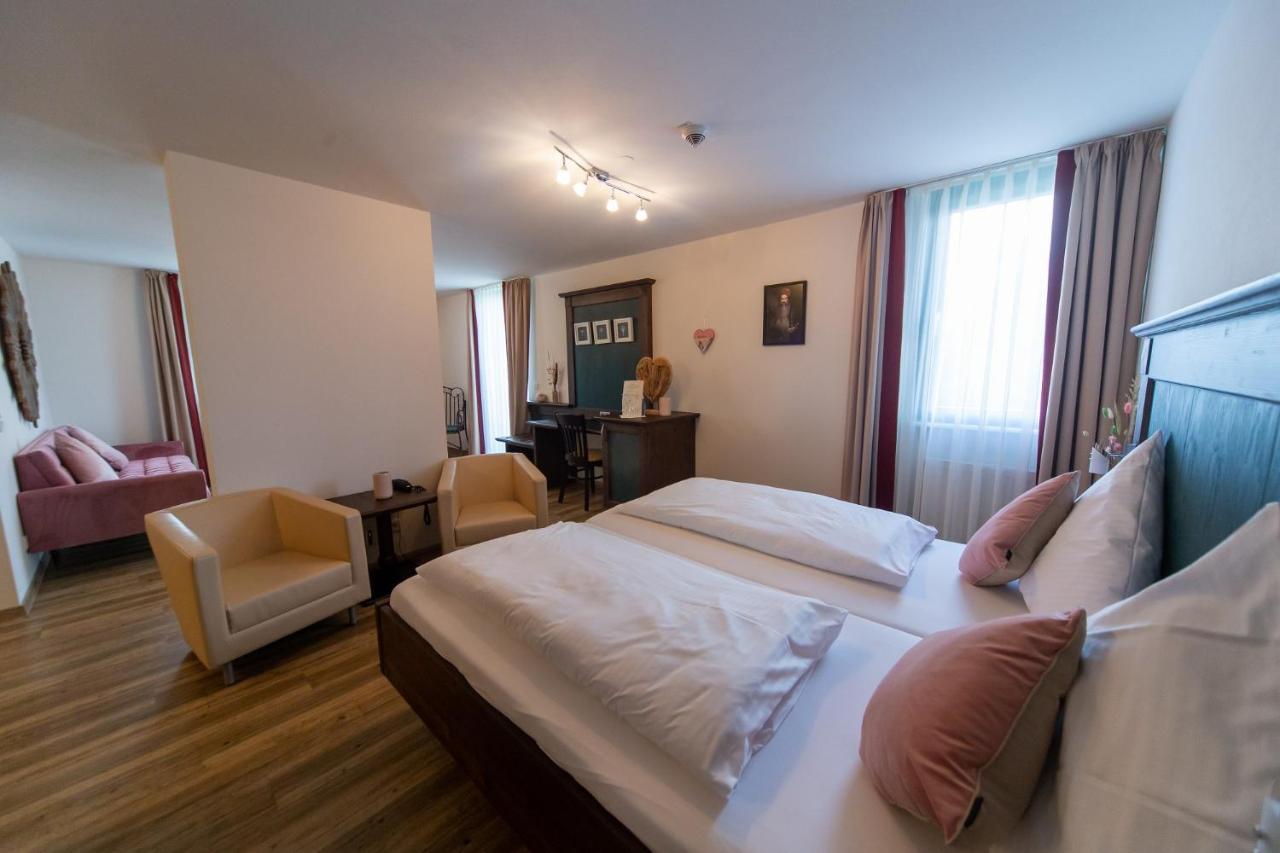 Hotel Restaurant Auerhahn Bad Wildbad Eksteriør bilde