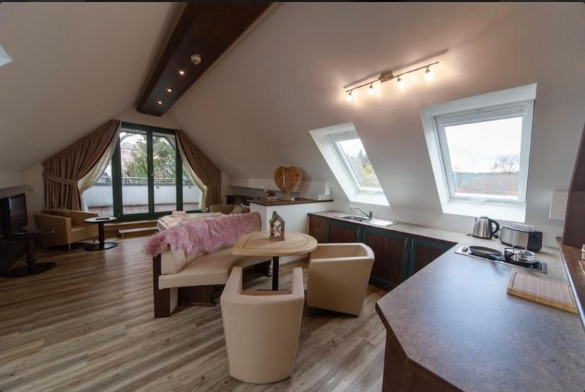 Hotel Restaurant Auerhahn Bad Wildbad Eksteriør bilde